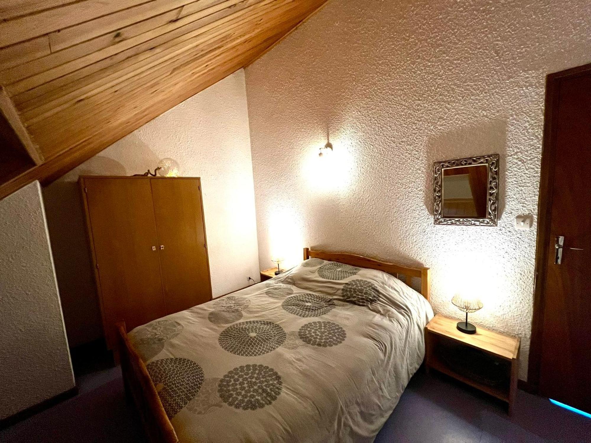 Appartement Six Duplex A La Montagne Pompiery *