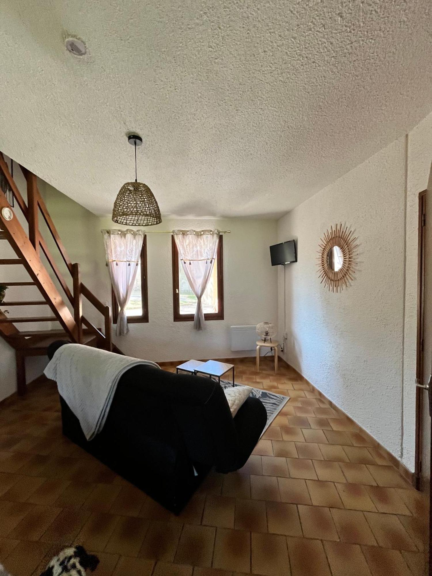 Six Duplex A La Montagne Pompiery