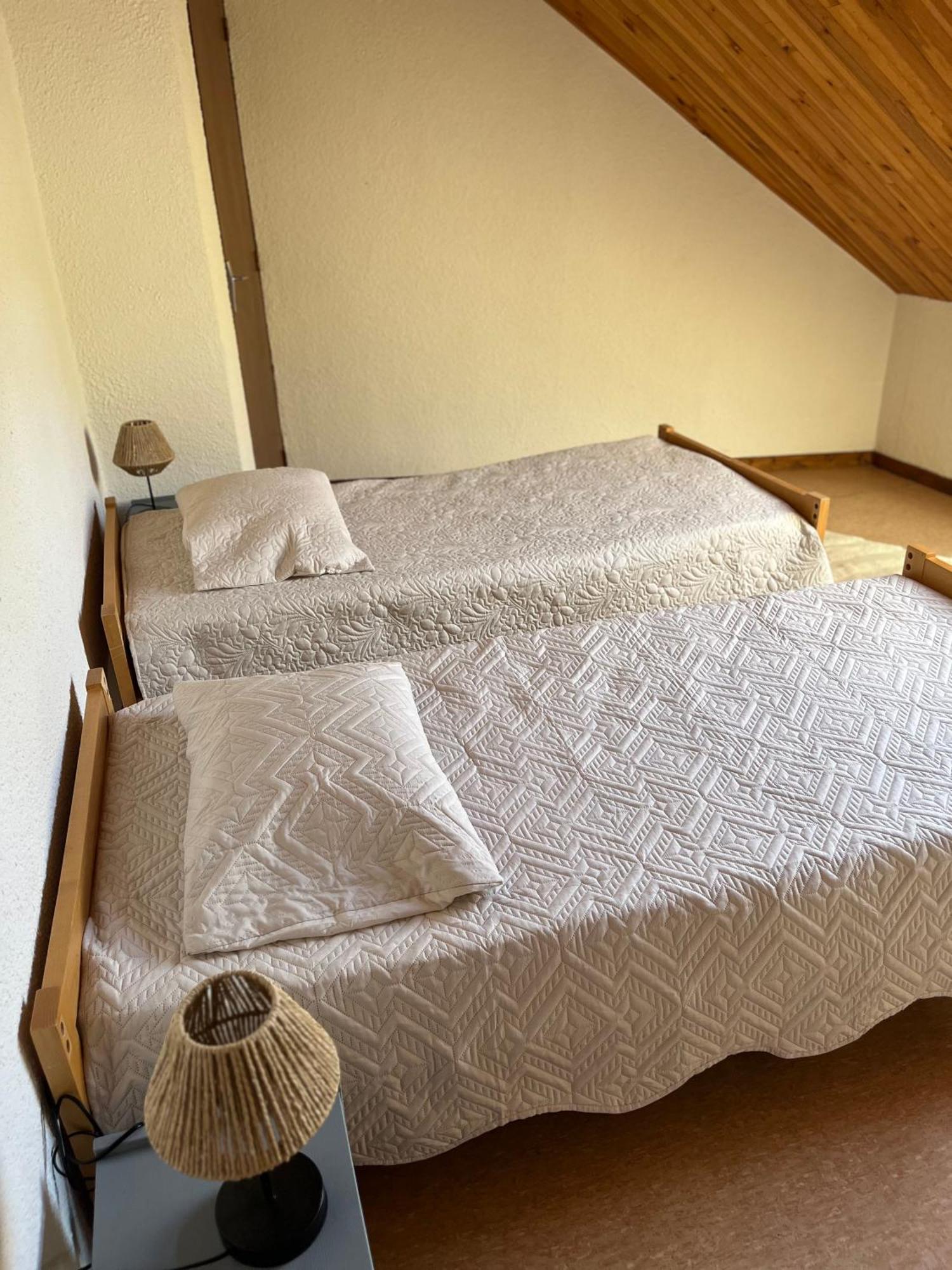 Six Duplex A La Montagne Pompiery