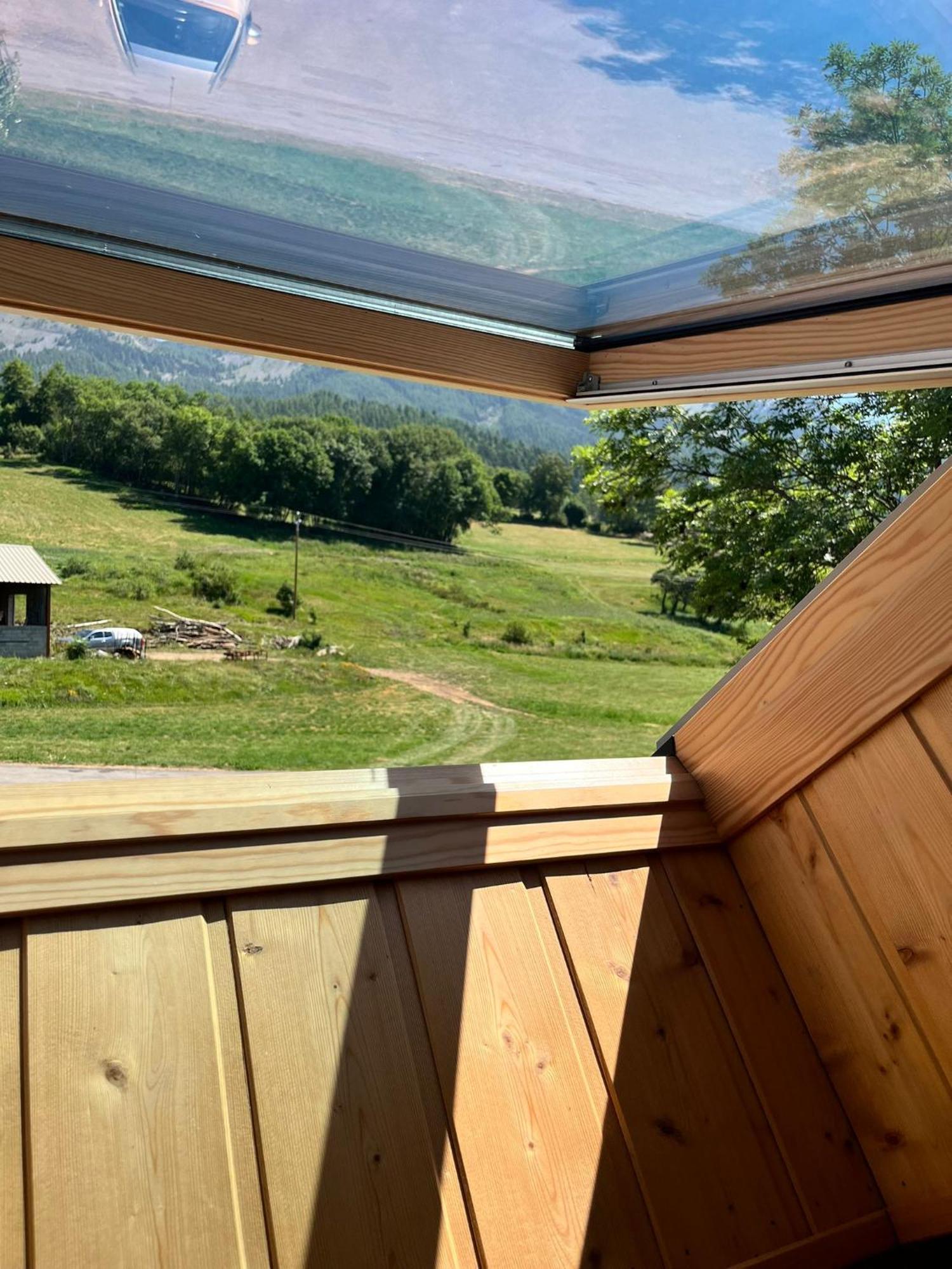 Appartement Six Duplex A La Montagne Pompiery